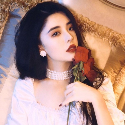 HEYZO-1630趁著丈夫睡著了和他的同事偷偷不伦SEX相关图片