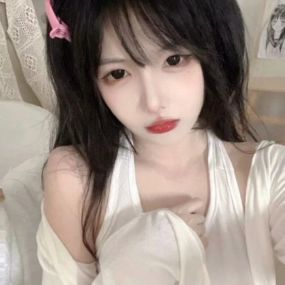 KMHRS-023帅哥女子看见巨大肉棒体会衝击高潮絶顶龙泽莱拉